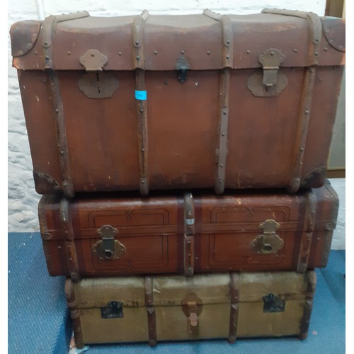 149 - Three items of vintage luggage comprising a S.Goff & Co cream suitcase, an Art Deco Sperrho Zplatter... 