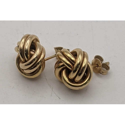 102 - A pair of 9ct gold knot style stud earrings 2.7g
Location :CAB2
If there is no condition report show... 