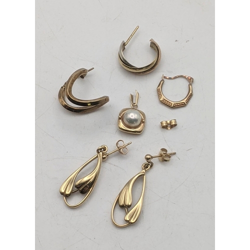 105 - Mixed 9ct gold rings to include a pair of 9ct Cecilly drop earrings, a 9ct and pearl pendant A/F and... 