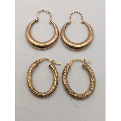 134 - Two pairs of 9ct gold earrings to include a pair with a textured design, total weight 2.7g
Location:... 