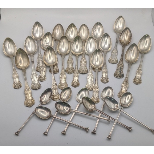 173 - Silver spoons to include a set of 13 fiddle pattern tea spoons to include 7 of them hallmarked Glasg... 