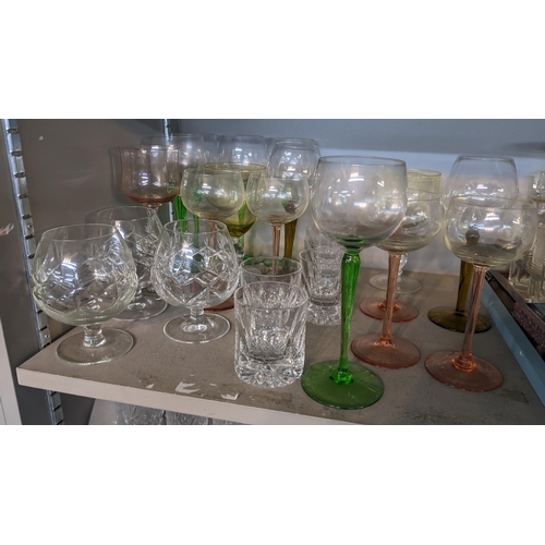 238 - Mixed glassware to include Tudor crystal glasses and others
Location: 6-2/6-3

If there is no condit... 