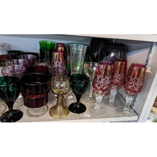 238 - Mixed glassware to include Tudor crystal glasses and others
Location: 6-2/6-3

If there is no condit... 