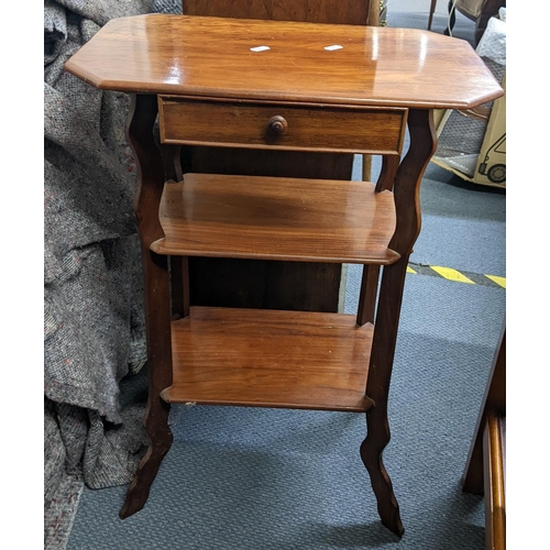 259 - Mixed furniture to include a yew wood coffee table, an oak blanket chest, an oak gate leg table and ... 