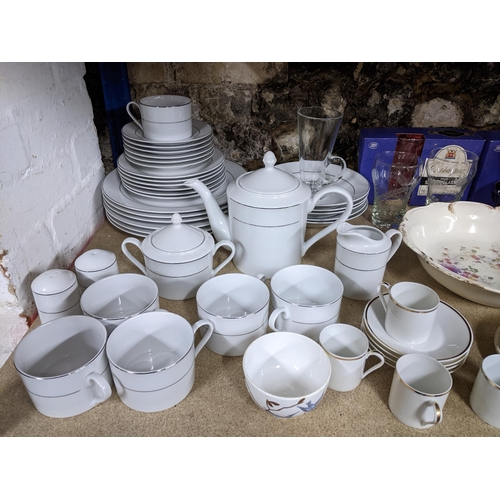 270 - A mixed lot of ceramics and glassware to include a Japanese tea set decorated with flowers and crane... 