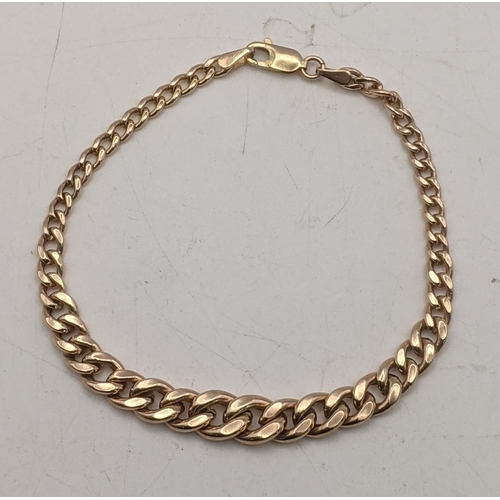 145 - A 9ct gold graduated link bracelet 4.9g Location:CAB7
If there is no condition report shown, please ... 