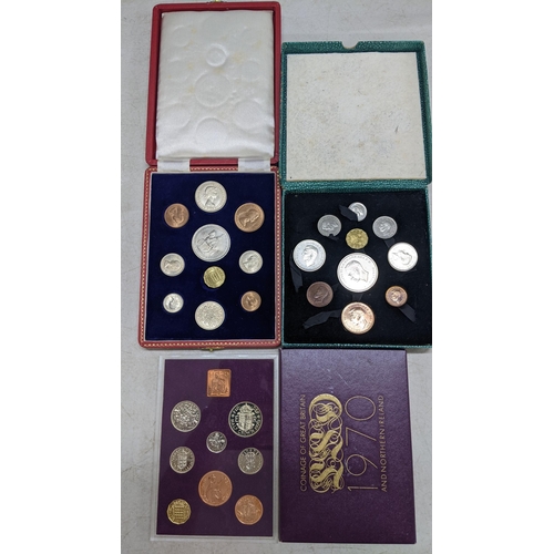 318 - Three boxed coin sets to include a 1951 Festival of Britain set Location: R2.4
If there is no condit... 