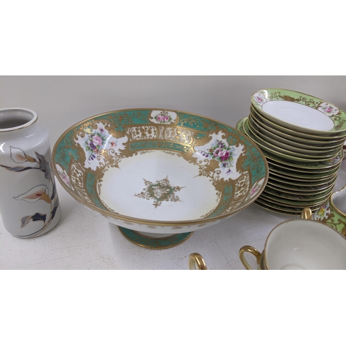 322 - Mixed porcelain to include a Japanese Noritake centre bowl with a Noritake part tea service and othe... 