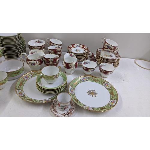 322 - Mixed porcelain to include a Japanese Noritake centre bowl with a Noritake part tea service and othe... 