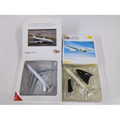 33 - Nine commercial airline plane models by various manufactures Dragon wings, Herpa Wings, Gemini Jets ... 