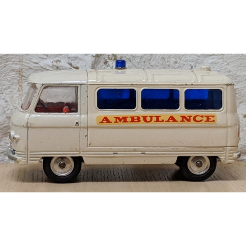 9 - Corgi toys - A commer Ambulance 463 and a Citroen safari (Corgi ski club) 475 both boxed
Location: C... 