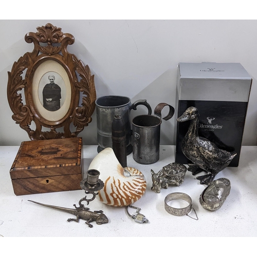 140 - A mixed lot to include an 18th century pewter tankard, nautilus sea shell, boxed Gleneagles Studio m... 