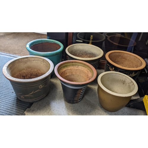 248 - Six various garden plant pots to include a turquoise glazed circular pot and others Location:FOYER
I... 