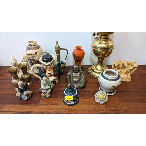 339 - Collectables to include two Chinese crackle glazed vases, a Gauda inkwell, a lamp and other items
Lo... 