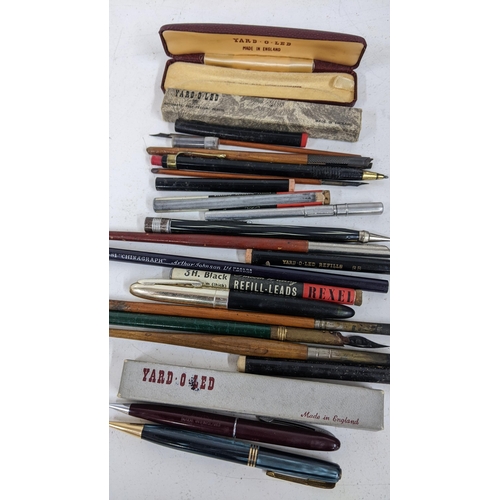 347 - Mixed pens to include a Watermans, Patignum and others
Location:A4F

If there is no condition report... 