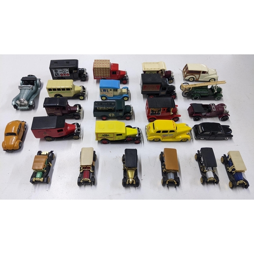 41 - A mixed lot of die cast model vehicles to include four boxed 1.43 scale vaguards. Various lead ' day... 