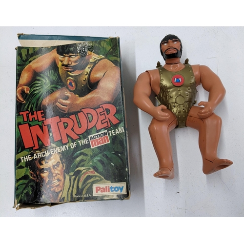 69 - Action Man The Intruder Action figure by Palitoy with original box Location: R1-1
If there is no con... 