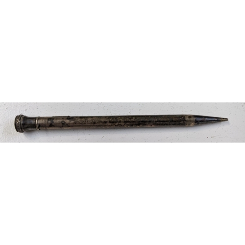 117 - A silver plated propelling pencil marked Wahl & Everard USA in a 'Collection for the Millennium' 
Lo... 