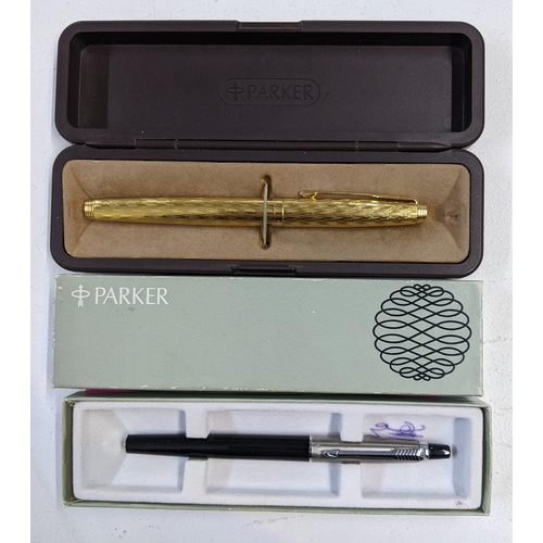 120 - A boxed gold plated Parker pen and boxed Parker felt tip pen Location: CAB3