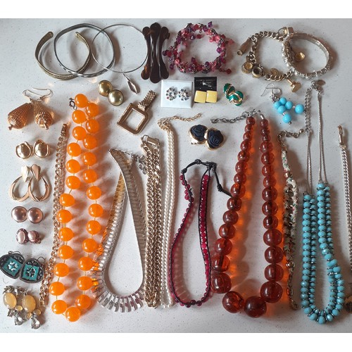 135 - A large quantity of modern costume jewellery comprising earrings, bracelets to include a Rochelle 18... 