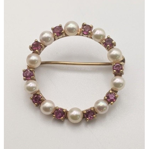 60 - A 9ct gold ruby and pearl bar brooch A/F, 2.8g
Location: CAB 5
If there is no condition report shown... 