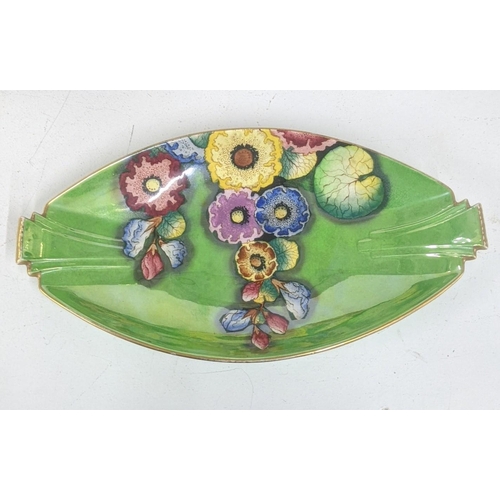 239 - A Green Carlton ware Hollyhock design oval dish Location:BWR
If there is no condition report shown, ... 