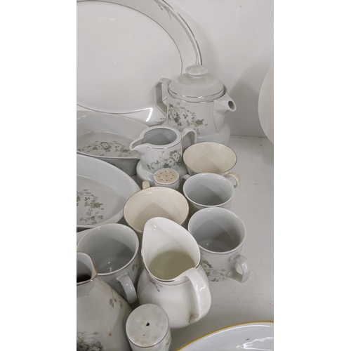 242 - A collection of mixed ceramics to include Porcelain Real Brasil white blossom part tea/dinner servic... 