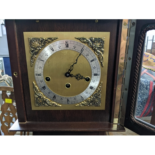 2 - Three modern clocks to include a grandmother and two mantel clocks, both with a quartz movement Loca... 