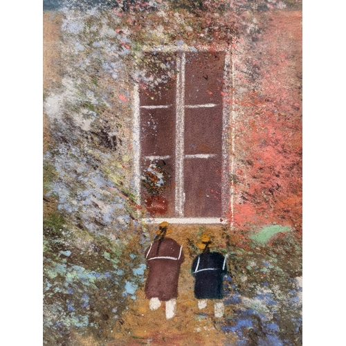 265 - Gabrielle Bellocq - figures by a window pastel, signed, 20cm x 15cm
Location:LWF
If there is no cond... 