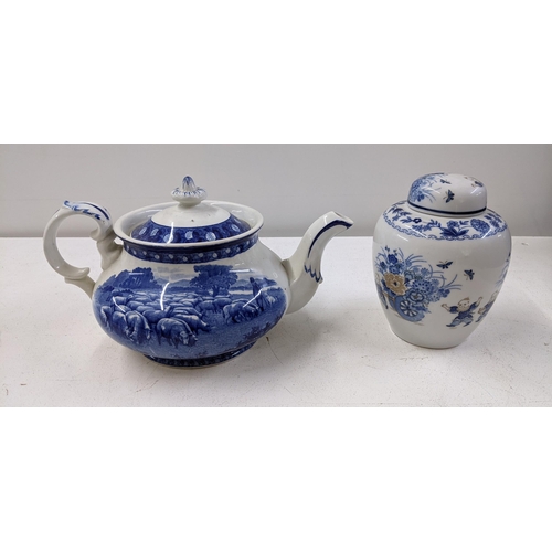 30 - A mixed lot of ceramics to include a Wedgwood Susie Cooper design 'Corn Poppy' part tea set, a Ville... 