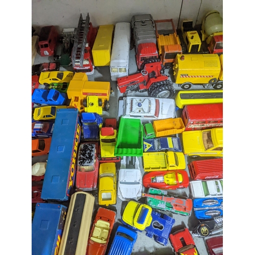 485 - A selection of vintage diecast model vehicles to include Dinky and Corgi Toys, Matchbox cars includi... 