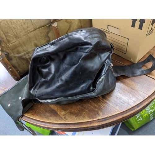 76 - Vintage black leather motorcycle tank cover
Location: RWM
If there is no condition report shown, ple... 