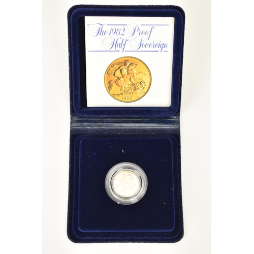 11 - United Kingdom - Elizabeth II (1952-2022), 1982 Gold Proof Half Sovereign, together with original bo... 