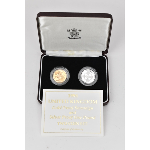 32 - United Kingdom - Elizabeth II (1952-2022), 1996 Gold and Silver Proof Two-Coin Set, comprising of So... 