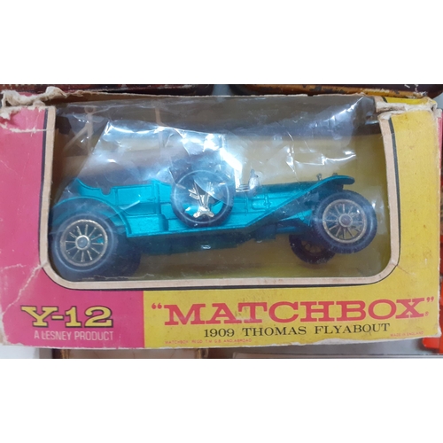 510 - Collectables to include small brass photo frames, a Matchbox Y-12 1909 Thomas Flyabout diecast colle... 