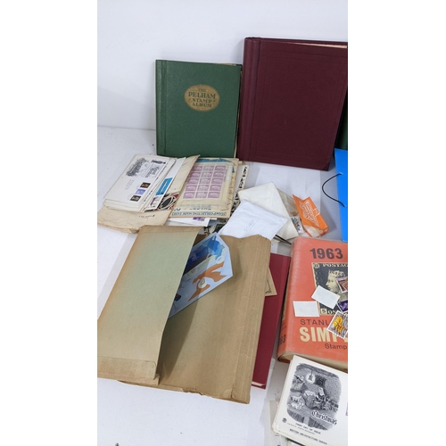 527 - A collection of stamps and First Day covers from around the world, in albums and loose Location: RAM... 