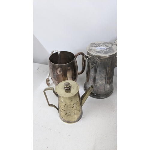 549 - Mixed silver plated items to include floral embossed biscuit barrel, a coffee pot and others
Locatio... 