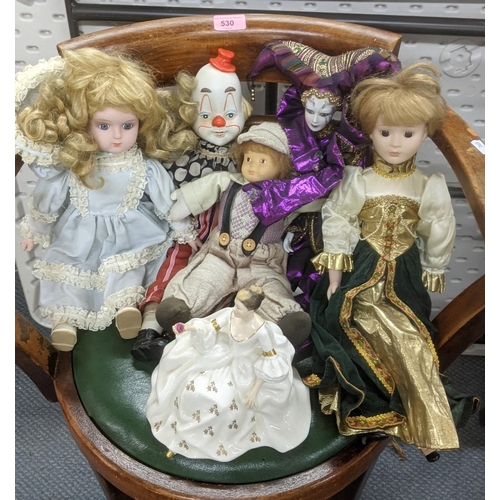 586 - A mixed lot to include Royal Doulton 'My Love' figurine together with five vintage dolls to include ... 