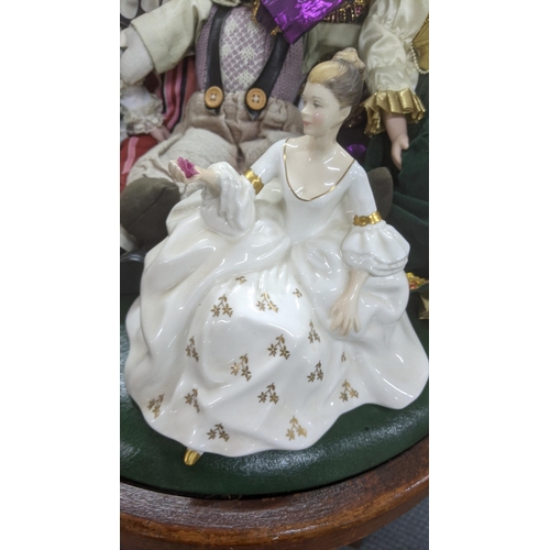 586 - A mixed lot to include Royal Doulton 'My Love' figurine together with five vintage dolls to include ... 