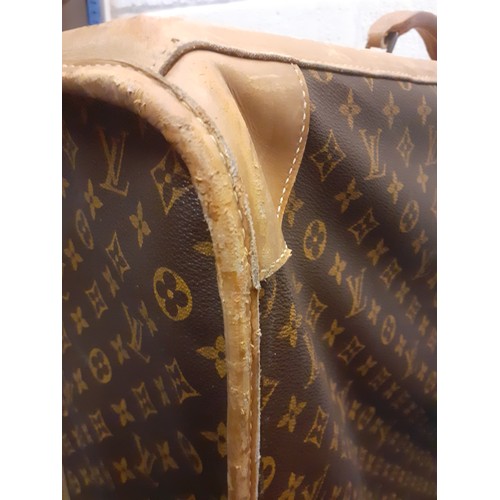 10 - Louis Vuitton-A soft suitcase, made for Louis Vuitton Paris in USA, monogram canvas with leather tri... 