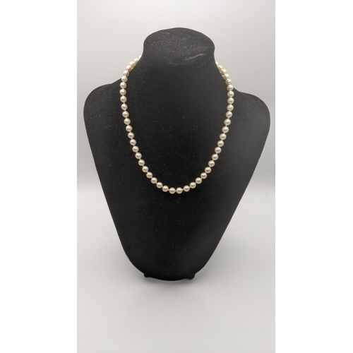 10 - A 9ct gold pearl necklace in original box
Location: CAB 3
If there is no condition report shown,  pl... 