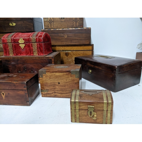 291 - A quantity of Victorian and later boxes to include a tea caddy, various trinket and jewellery boxes,... 