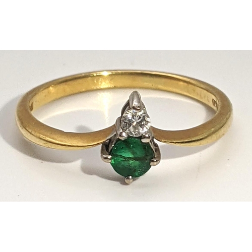 137 - An 18ct gold diamond and enamelled ring size N½ 2.2g

Location: RING
If there is no condition report... 