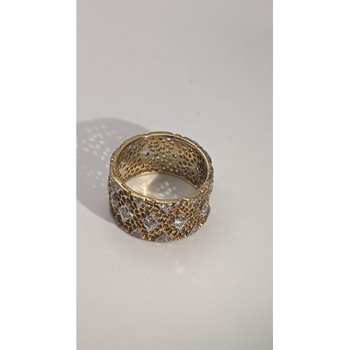 148 - A 14ct gold and diamond pierced band size O, 5g Location: CAB 2
If there is no condition report show... 