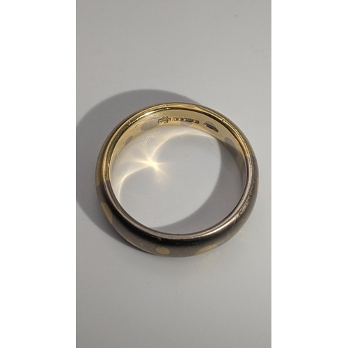153 - A brushed Japanese style 18ct gold band size M 1/2, 7.9g Location: CAB 1
If there is no condition re... 