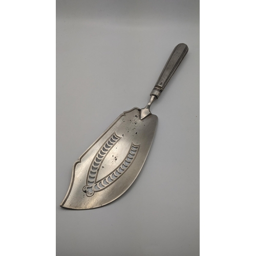 207 - A silver fish slice hallmarked London 1804 Location:STAIRS
If there is no condition report shown, pl... 