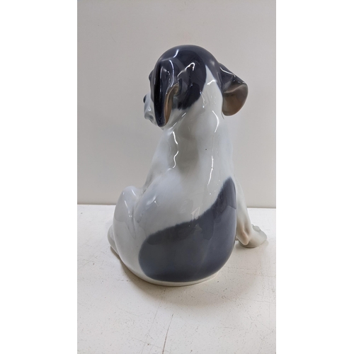 262 - A Royal Copenhagen porcelain ornament of a pointer puppy, number 051, 20.5h
Location:9.1
If there is... 