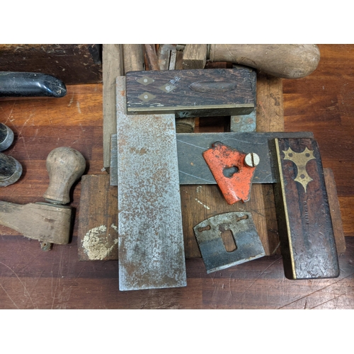 282 - A selection of wood working planes and other woodworking tools of various sizes.
Location:ROS
If the... 