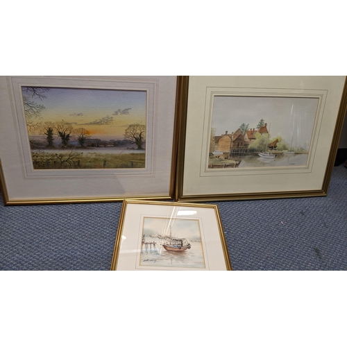 333 - Mixed pictures to include a Peter Hayman watercolour, watercolour depicting figures by a river lands... 