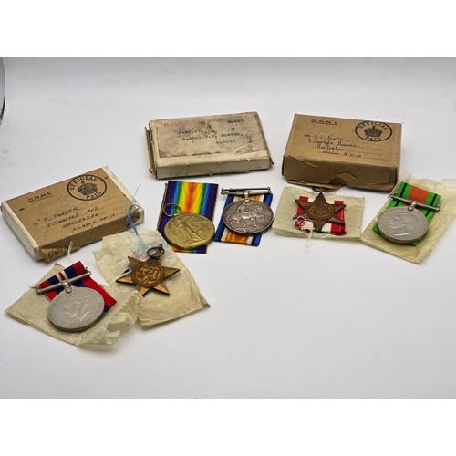 408 - British WWI / WWII Medals to include WWII Victory and War medals, along with WWII examples together ... 